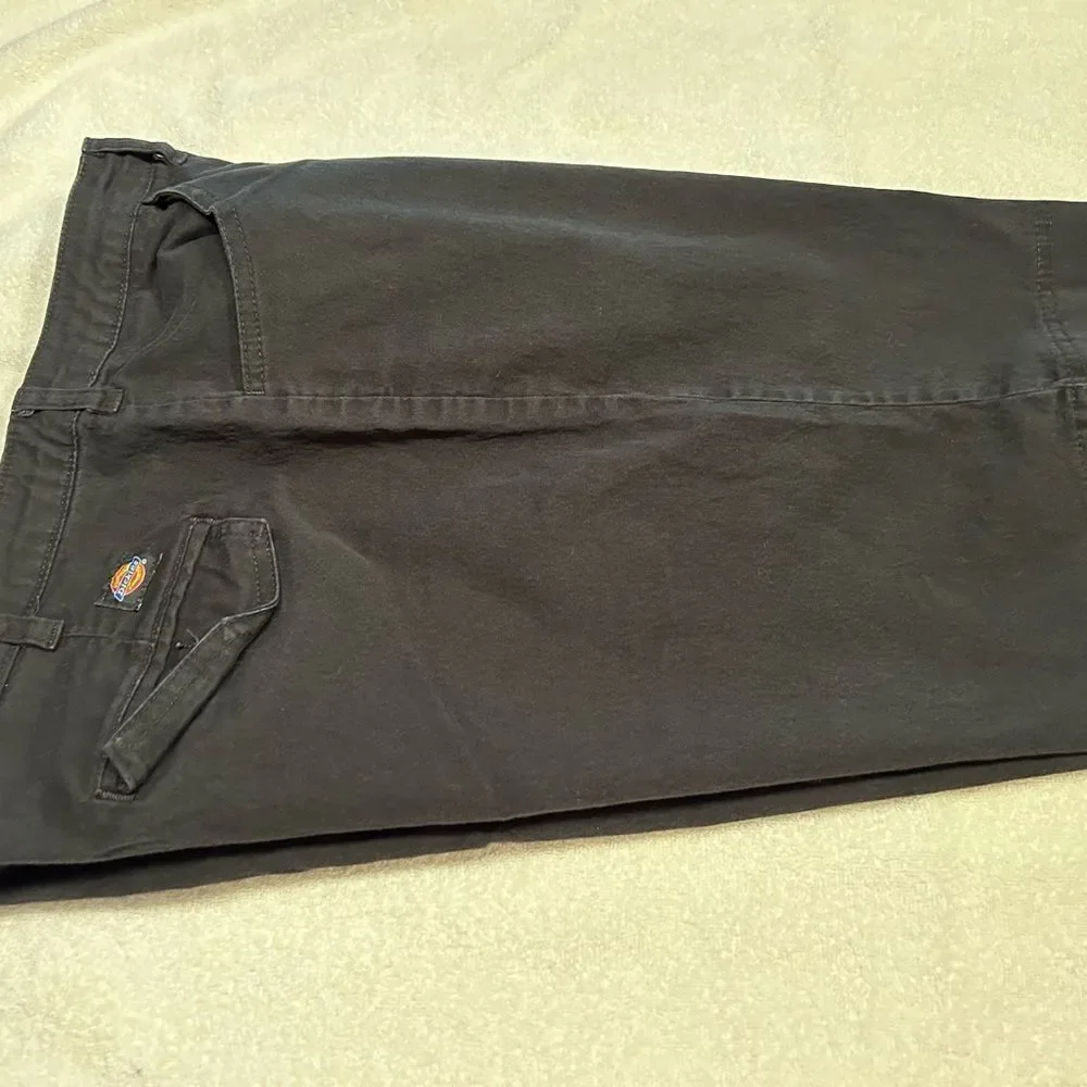 Dickies Black Women's Shorts size 14